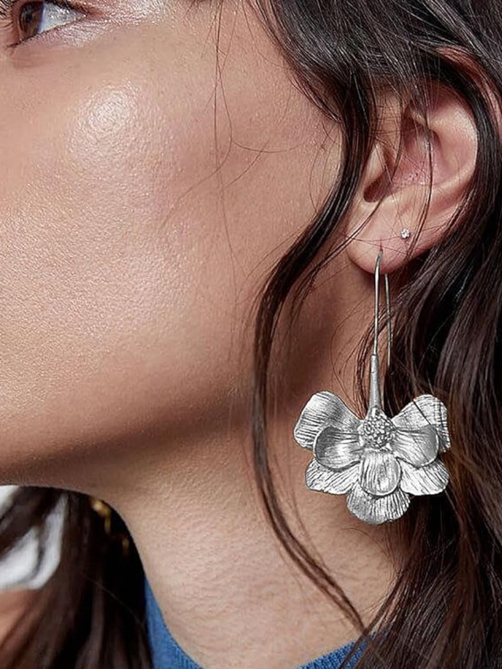 Ophelia Silver Floral Drop Earrings (2569) NWOT